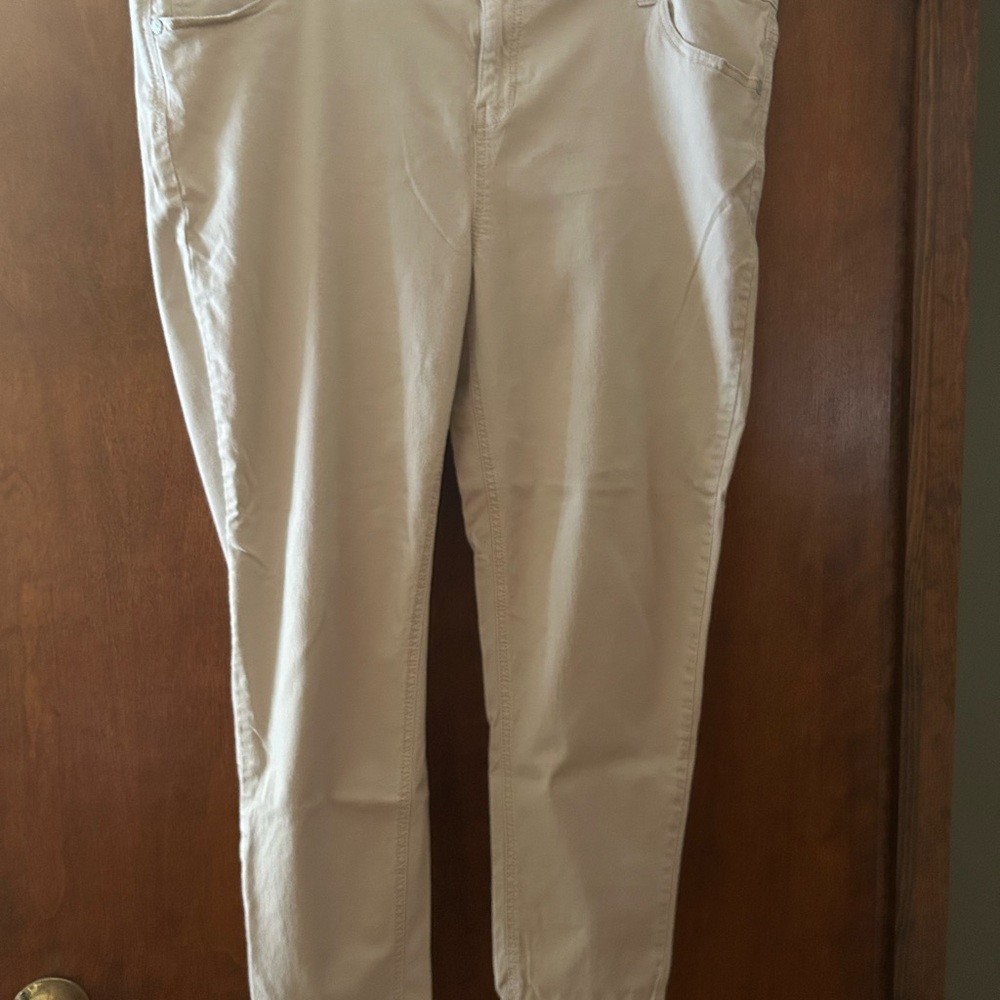 Celebrity Pink Women's Tan Ankle Jeans